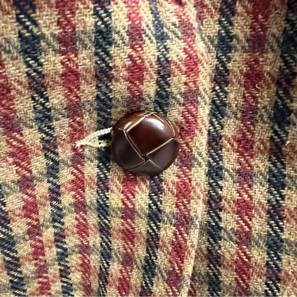 Sag Harbor houndstooth blazer with velvet trim size 14P - Picture 9 of 11